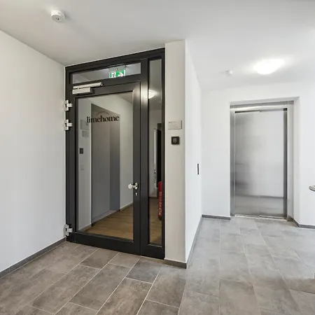 Limehome Sophienstr *