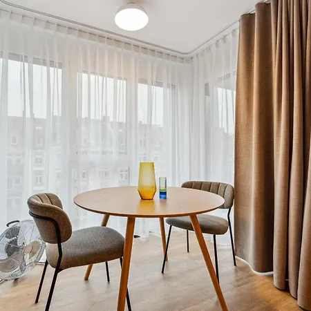 Limehome Sophienstr Apartamento *